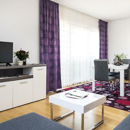 2 Bedroom Apt. In The Business Zone- Free Parking Zagreb Eksteriør billede